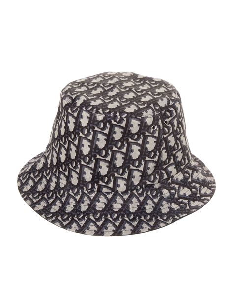 dior oblique bucket hat